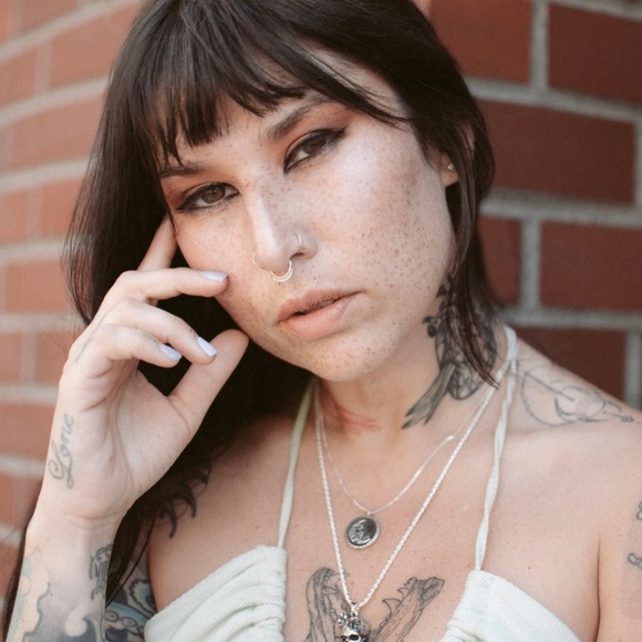 Sterling silver moon dessert necklace - Picture 2 of 2